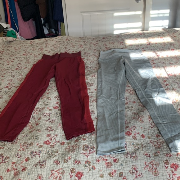 Lululemon marron size 2 leggings and Alo sage XS color leggings - Picture 3 of 3